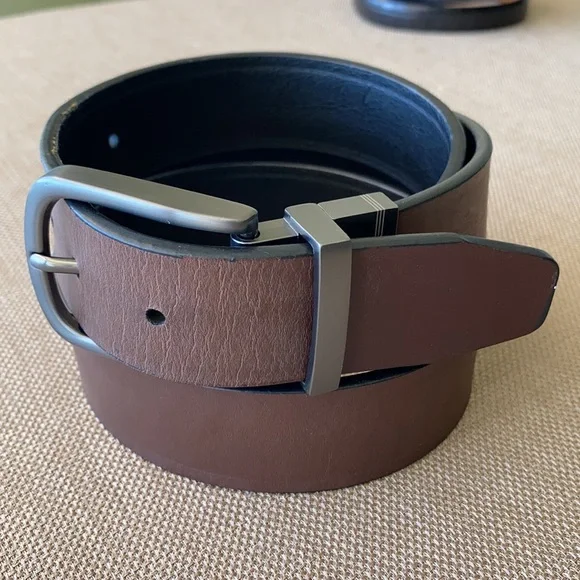 Dockers Leather Reversible Mens Belt Black/Brown - Picture 6 of 12